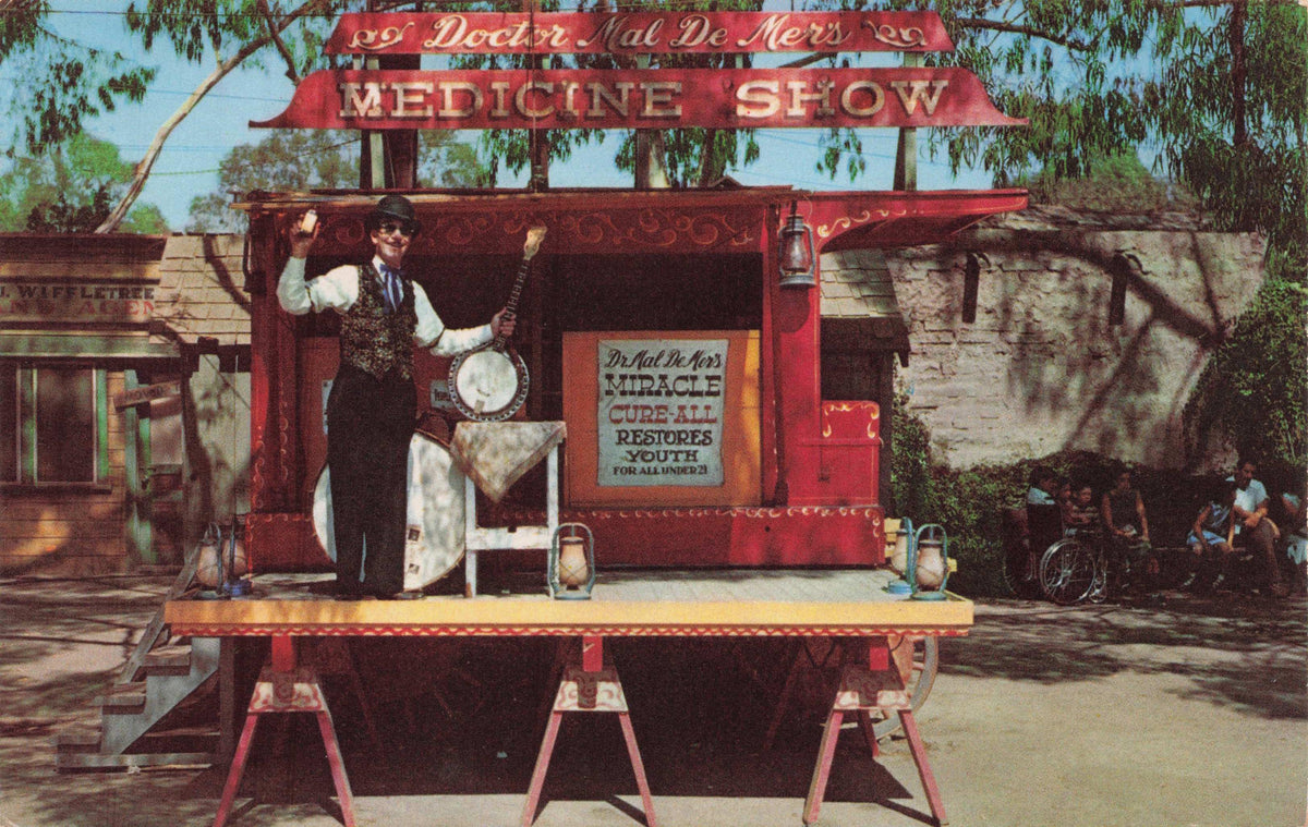 Knotts Bury Farm American Medicine Show California Banjo Doctor USA Postcard