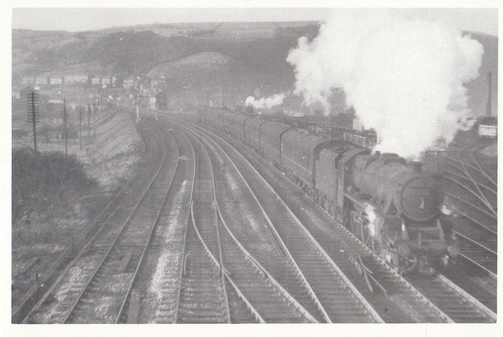 Lancashire Border 44928 Tormorden Bradford Leeds Train Christmas 1961 Postcard
