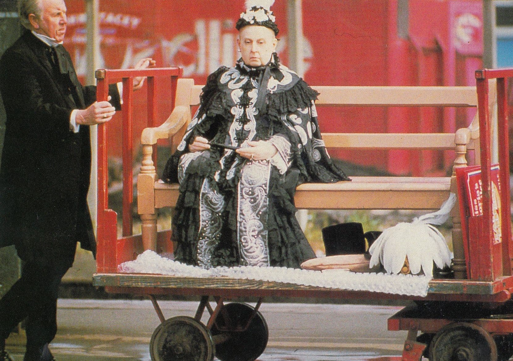 Queen Elizabeth 1 First Plymouth Royal Armada Experience Giant Postcard