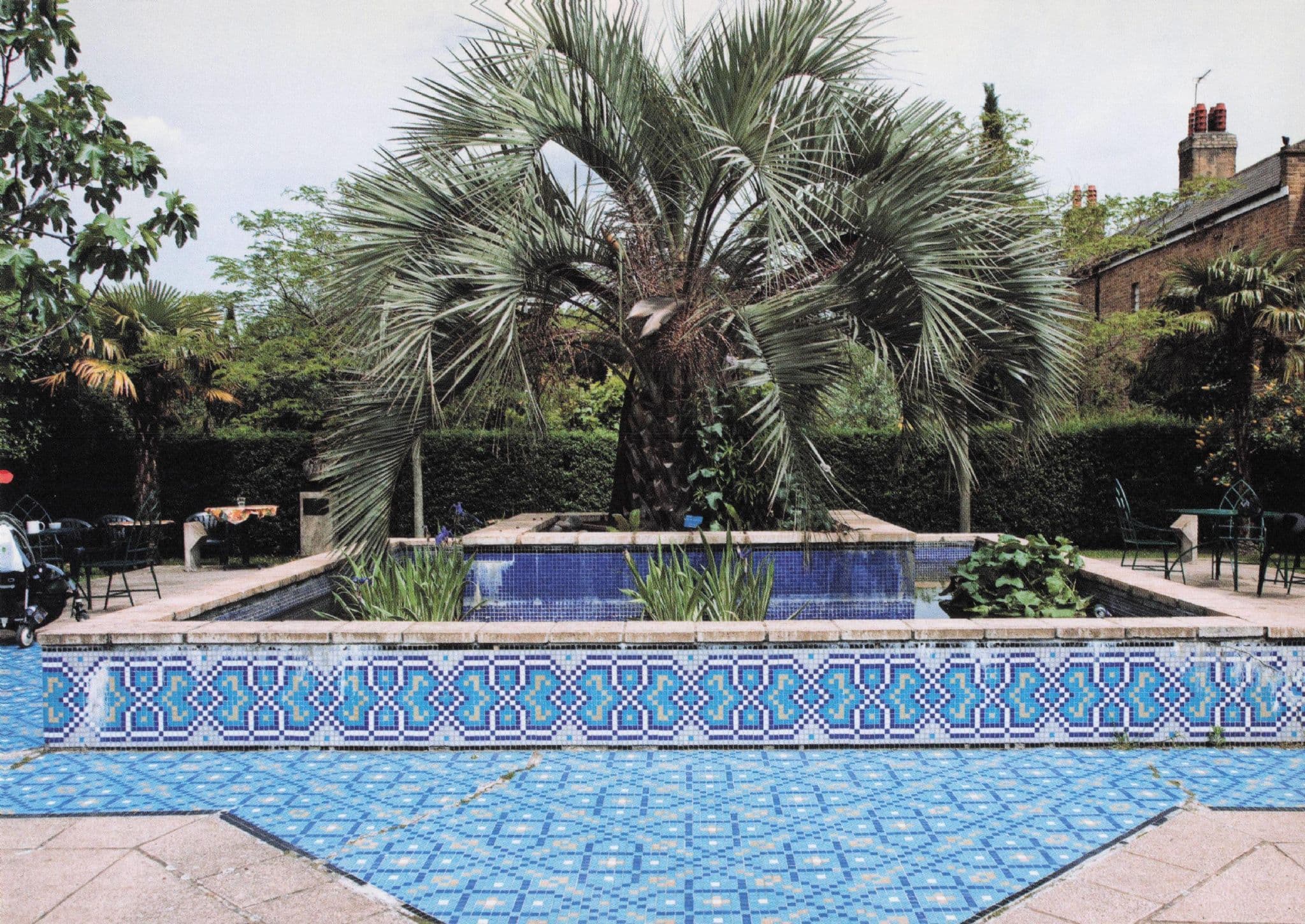 Chumleigh Gardens Mosaics World Flowers Burgess Park London Photo Postcard