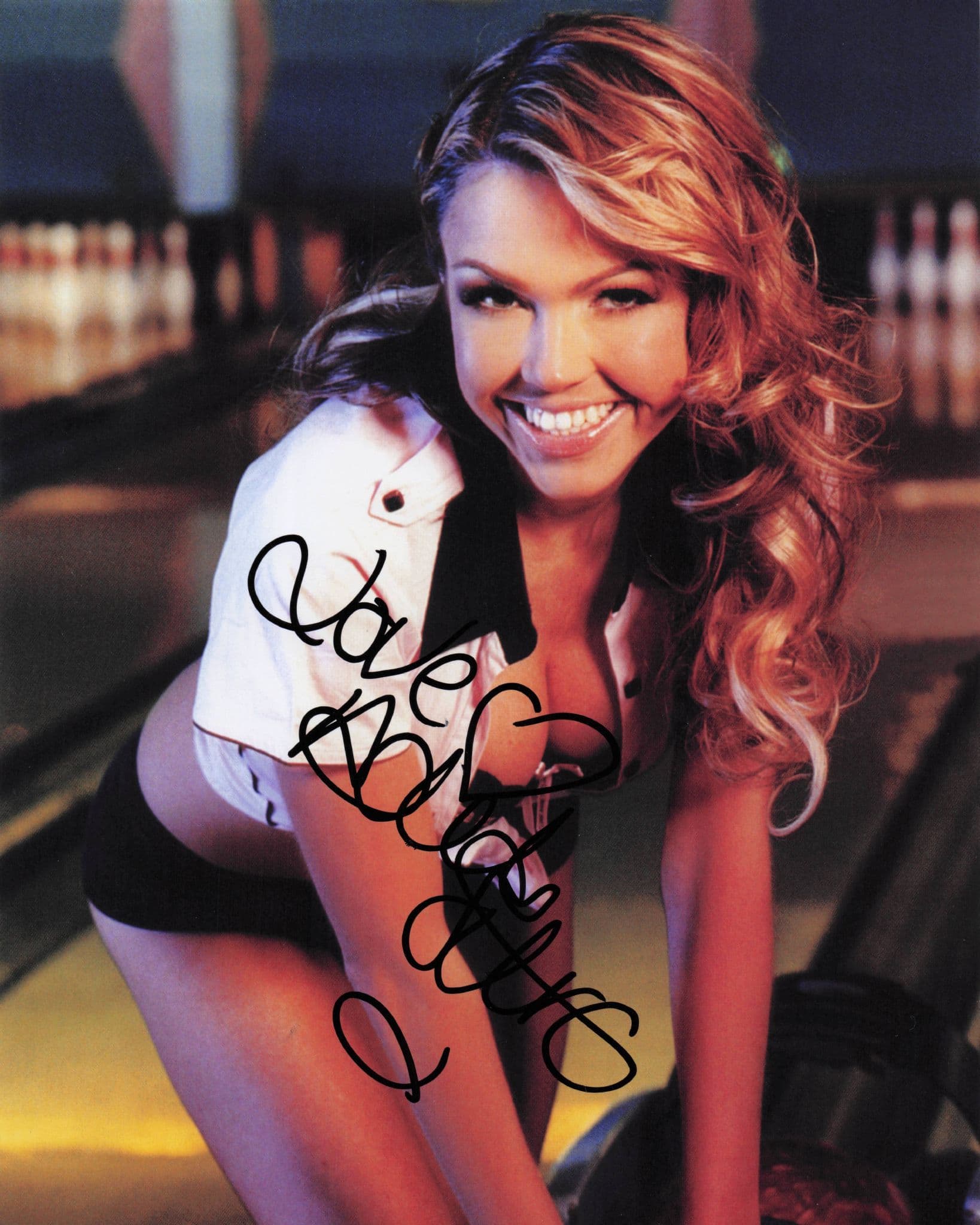 Adele Silva Emmerdale In Ten Pin Bowling Alley Sexy 10x8 Hand Signed Photo