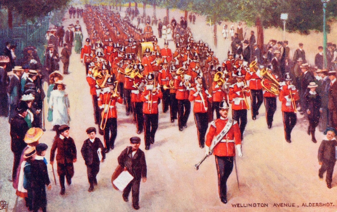 Aldershot Wellington Avenue Parade Tucks Oilette Old Military Postcard