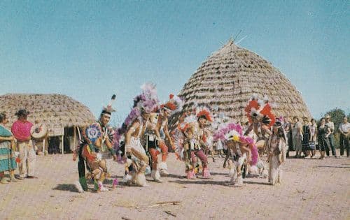 Anadarko Okla Indian City American 1970s Postcard