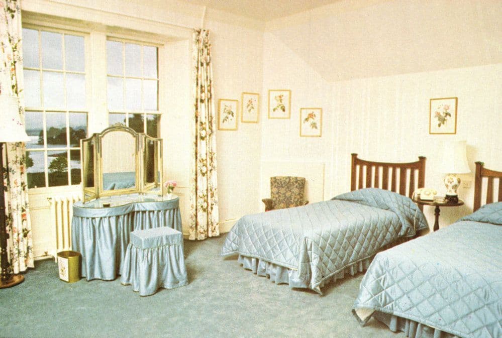 Ardaneiseig Hotel Bedroom Kilchrenen Taynuilt Scottish Hotel Postcard