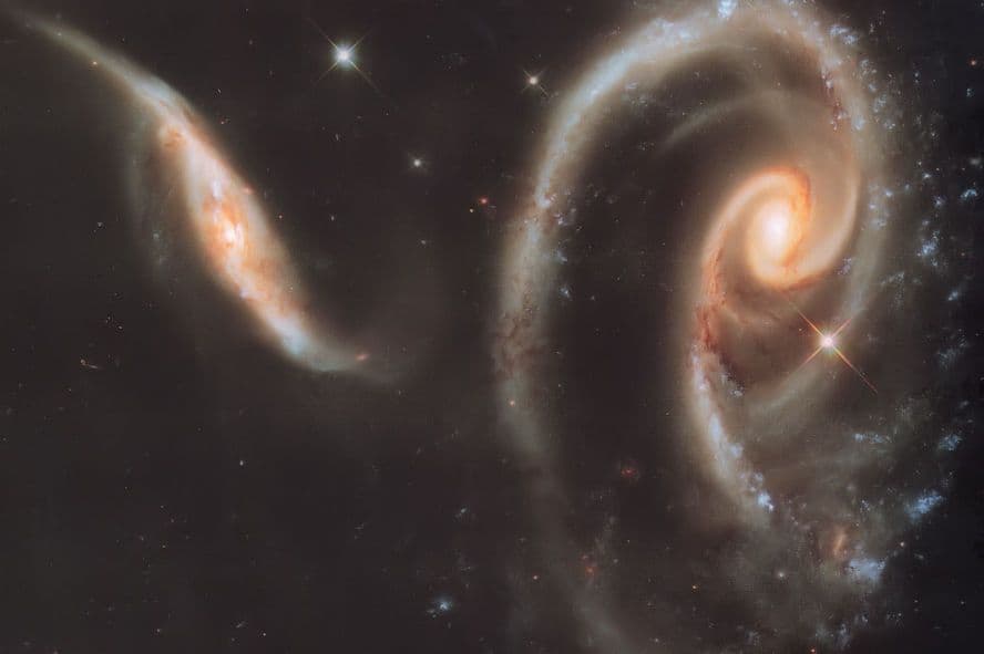 ARP 273 UGC 1810 Galaxy Duo Cosmic Rose Space Astronomy Postcard
