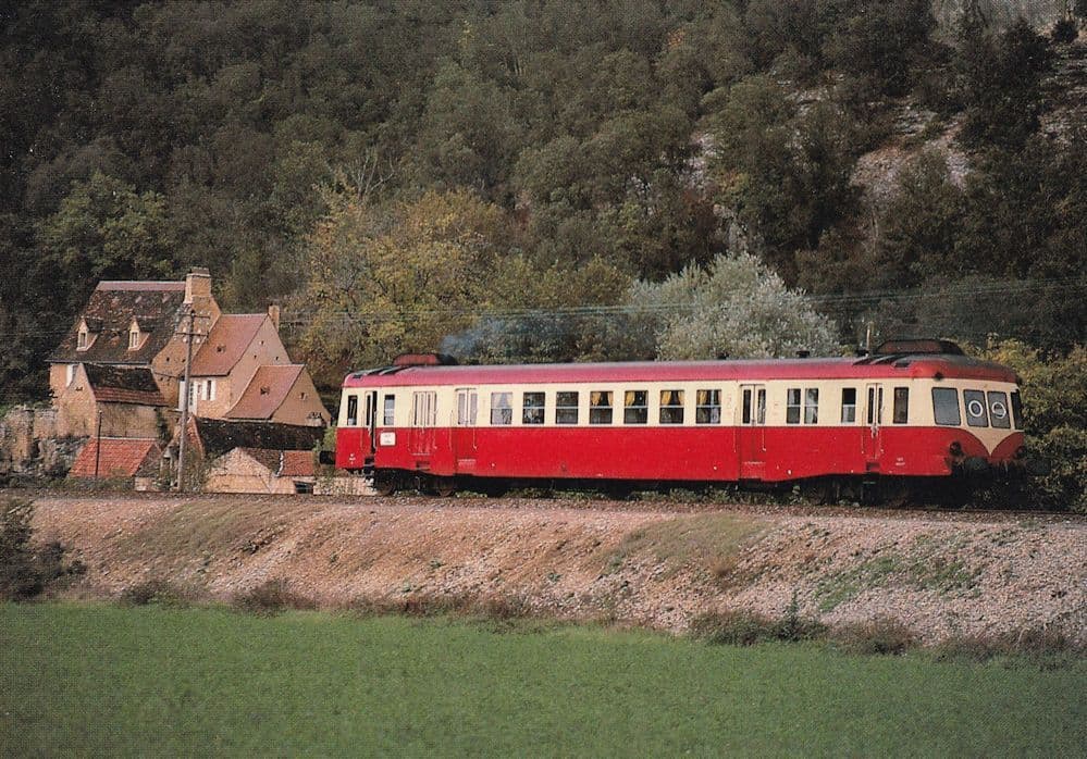 Autorail X 2400 Tram Train at St Cirq Dordogne French Postcard