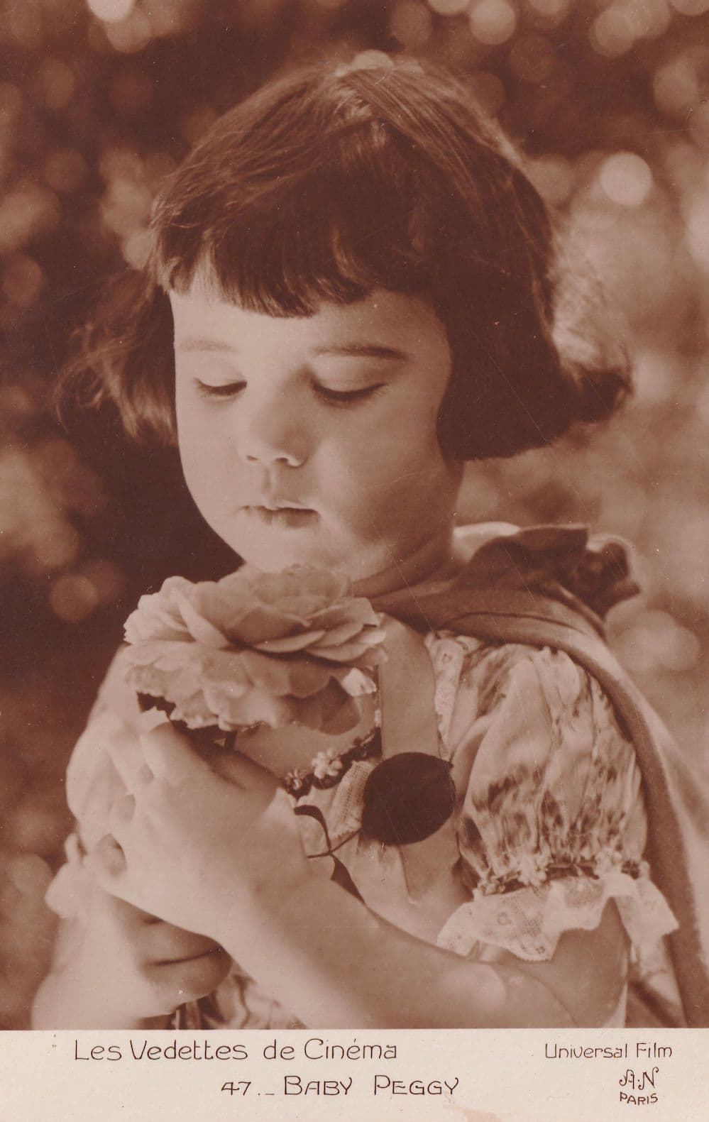 Baby Peggy French Universal Movies Child Star Rare Postcard