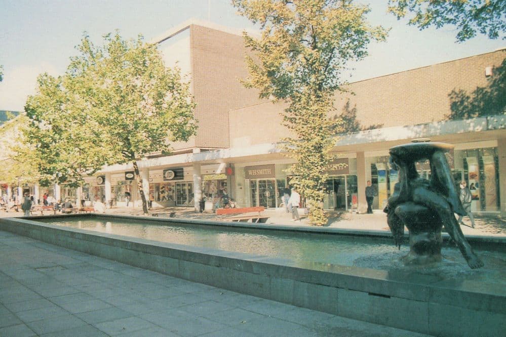 Basildon Mother & Child Statue Shops WH Smith Boots Postcard