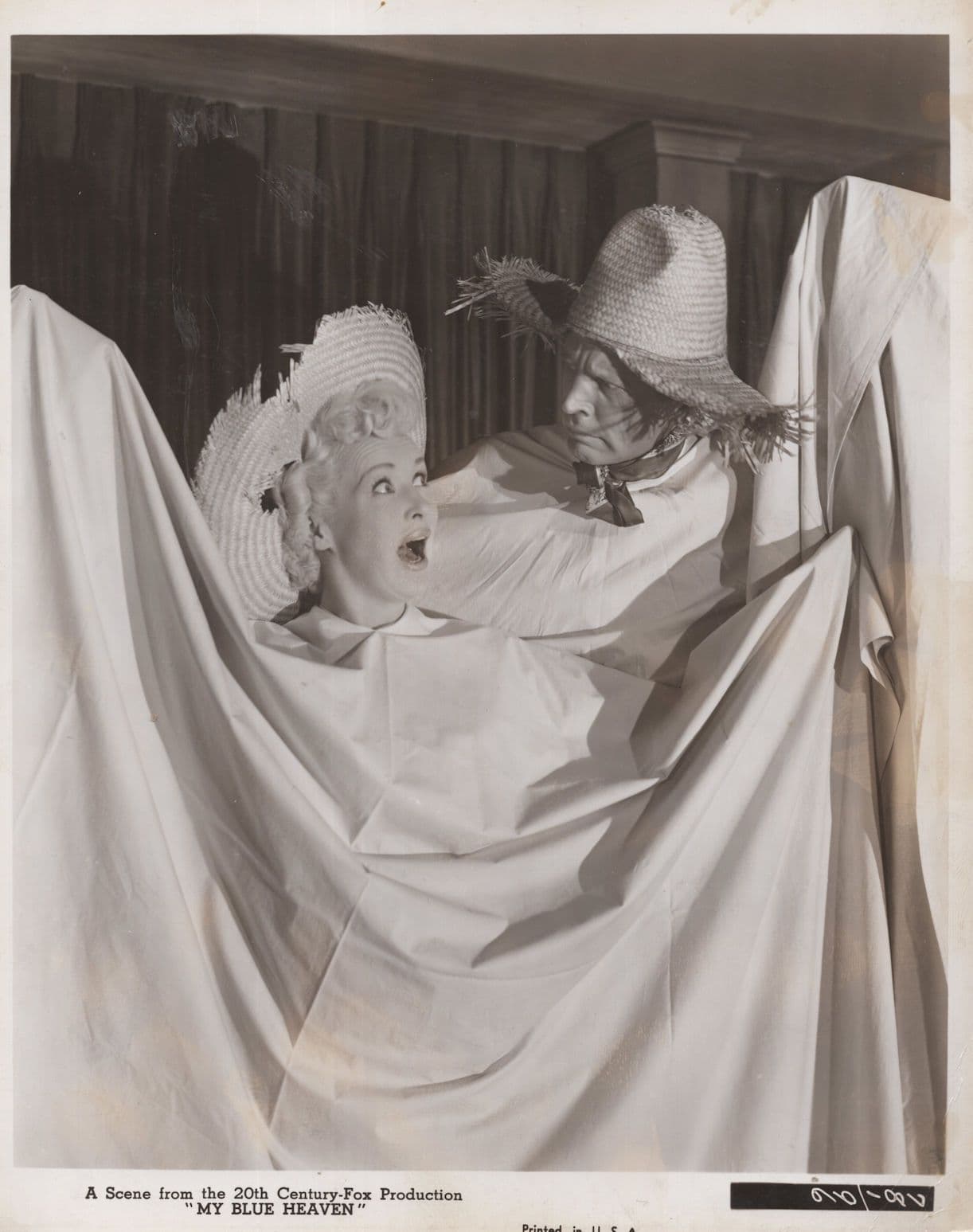 Betty Grable as Ghost My Blue Heaven Monochrome 10x8 Plastic Old Photo