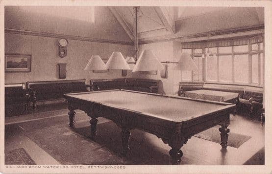 Billiard Snooker Room Waterloo Hotel Betwys Y Coed Welsh Old Postcard