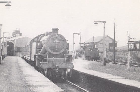 Blackburn Engine 42280 Train at Hellifield Station in 1962 Railway Postcard