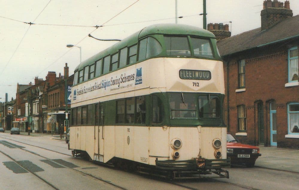 Blackwood Balloon Fleetwood Bus 712 Skipton Building Society Postcard