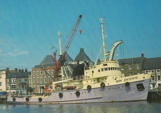 Bon Etente Tow Ocean Salvage Boat Ship Postcard