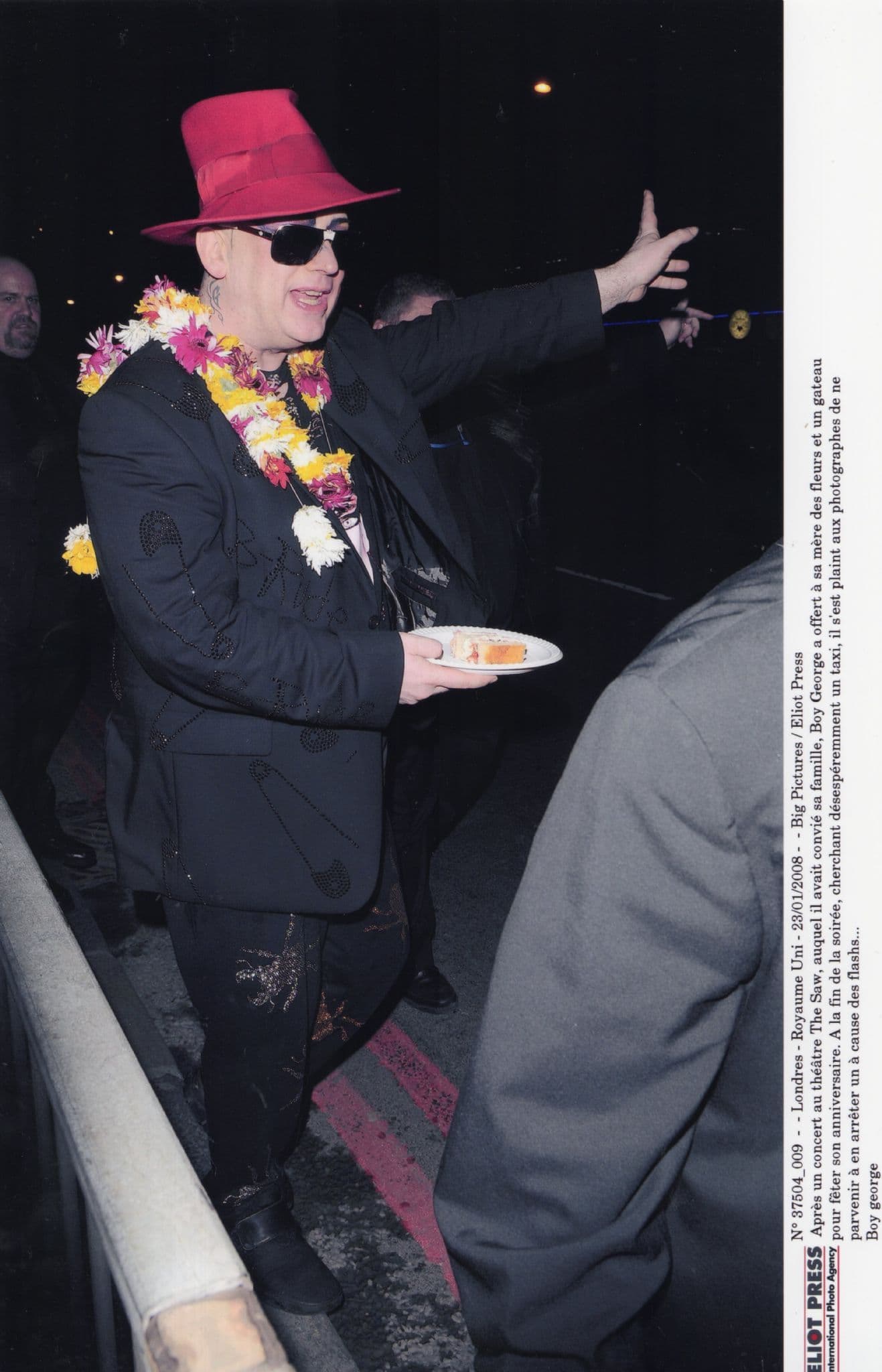 Boy George Hailing Taxi After 2008 London Concert 10x8 PB French Press Photo