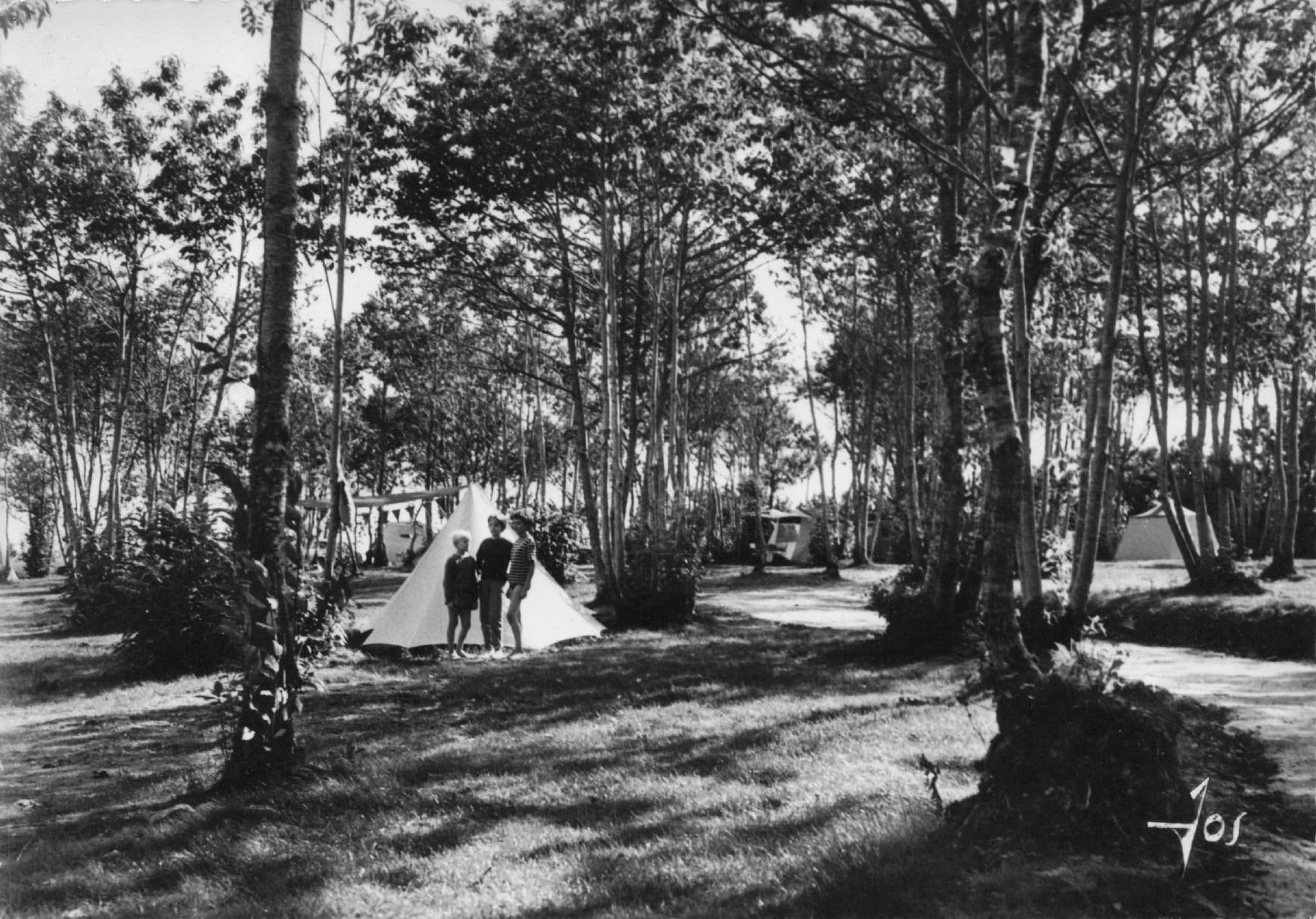 Bretagne Camping Vintage Caravan Site French Postcard