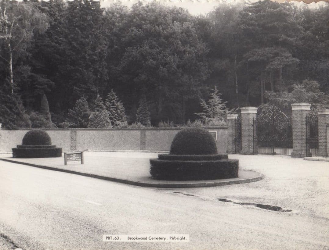 Brookwood Cemetary Pirbright Surrey Vintage Postcard