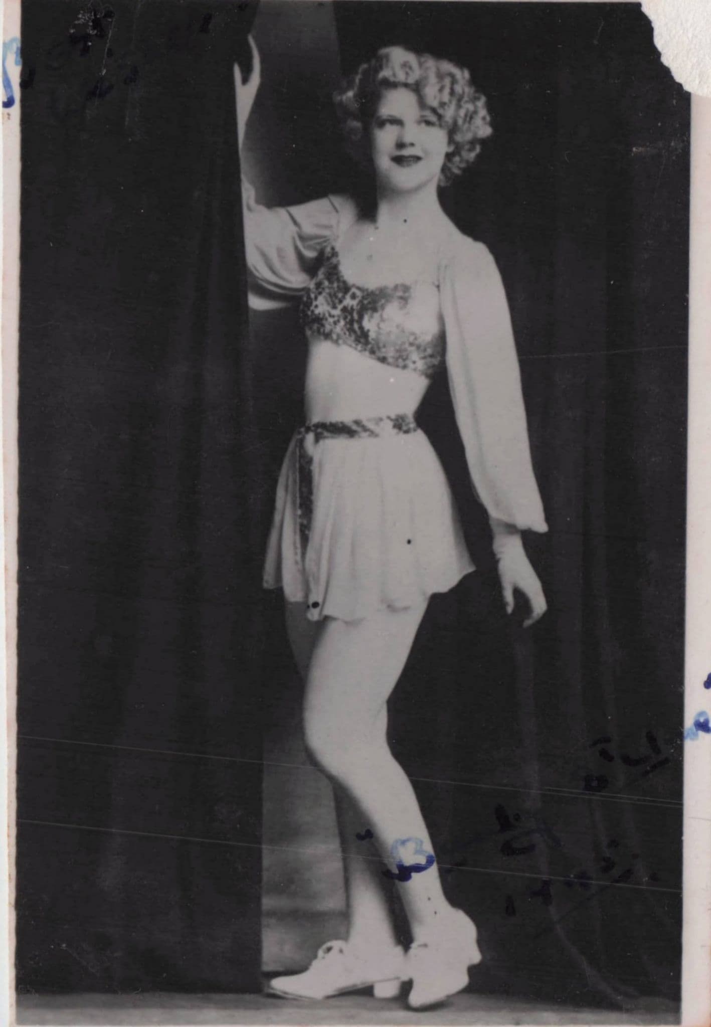 Burlesque Striptease 1945 Old Surrey Sexy Lady Hand Signed WW2 Photo