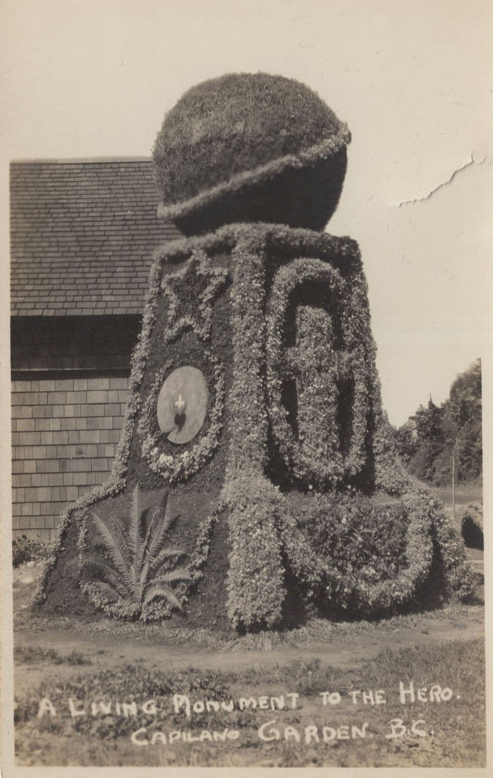 Capilano Garden Monument To Hero Military Statue Old Postcard