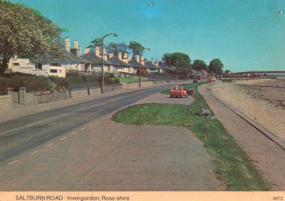 Caravan & Deserted Car Saltburn Road Invergordon Scottish Postcard