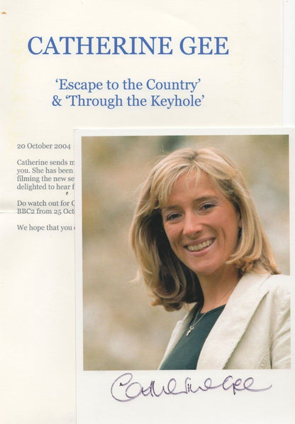 Catherine Gee Through The Keyhole Hand Signed Photo & Letter