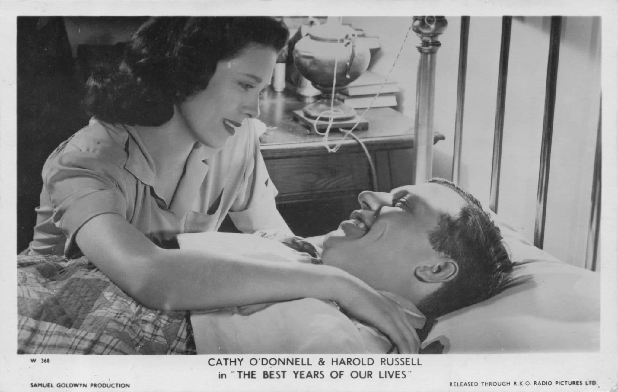Cathy O'Donnell Harold Russell The Best Years Of Our Lives Film Postcard