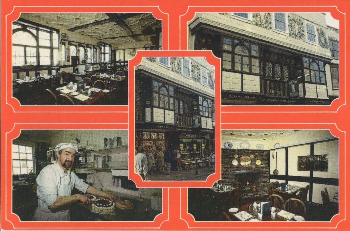 Chef Cooking Food At Queen Elizabeths Restaurant Kent Postcard