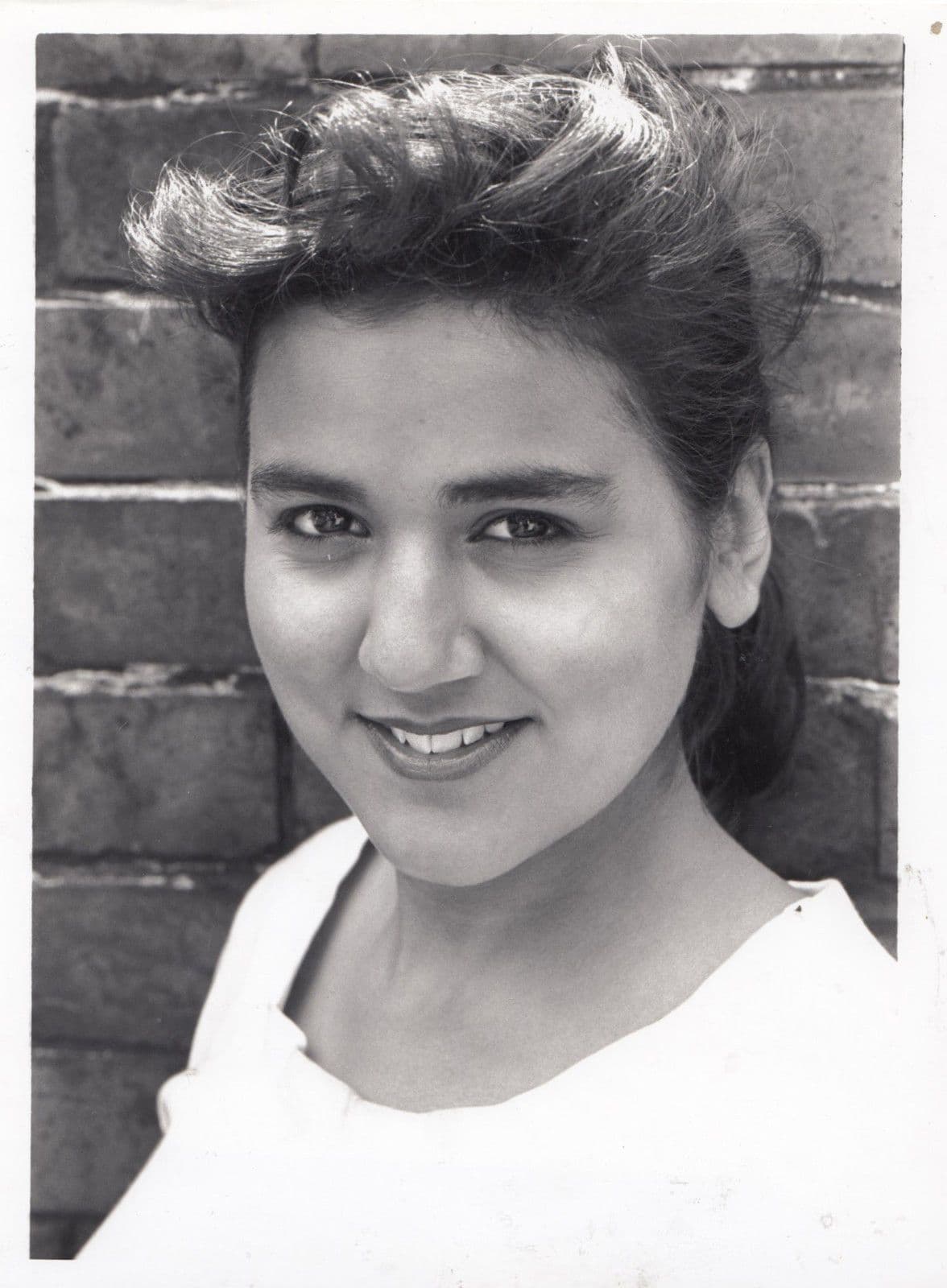 Childrens Ward Show Veena Tulsiani as Sharna Hassim Granada TV Press Photo