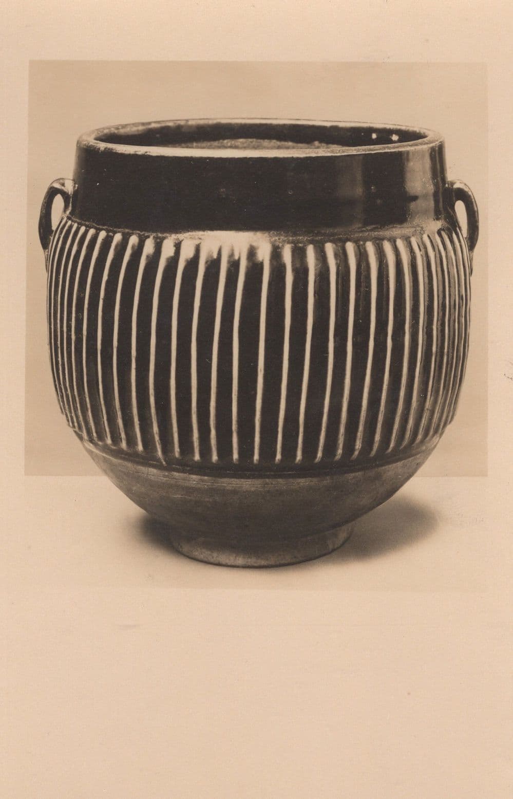 Chinese Jar Sung Dynasty Porcelain Stoneware Brown Vase Old Postcard