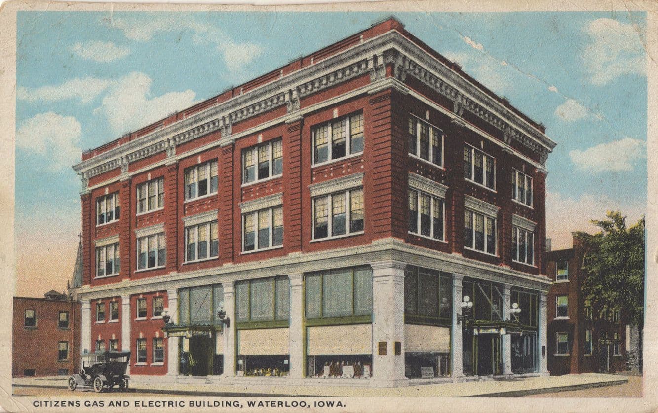 Citizens Gas and Electric Building Waterloo IA USA Old Postcard