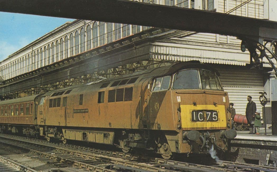 Class 52 Western D1015 Train Exeter St Davids Station Postcard