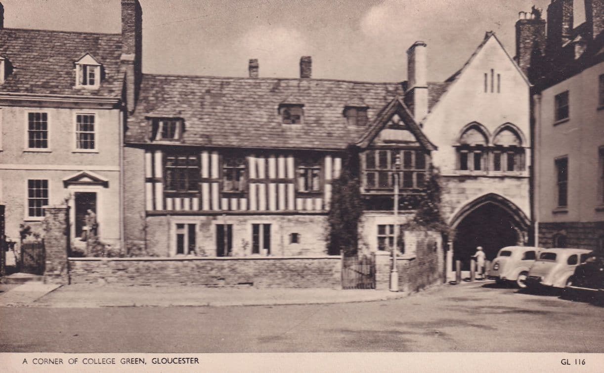 College Green Gloucester Nosey Neighbours Classic Cars Postcard