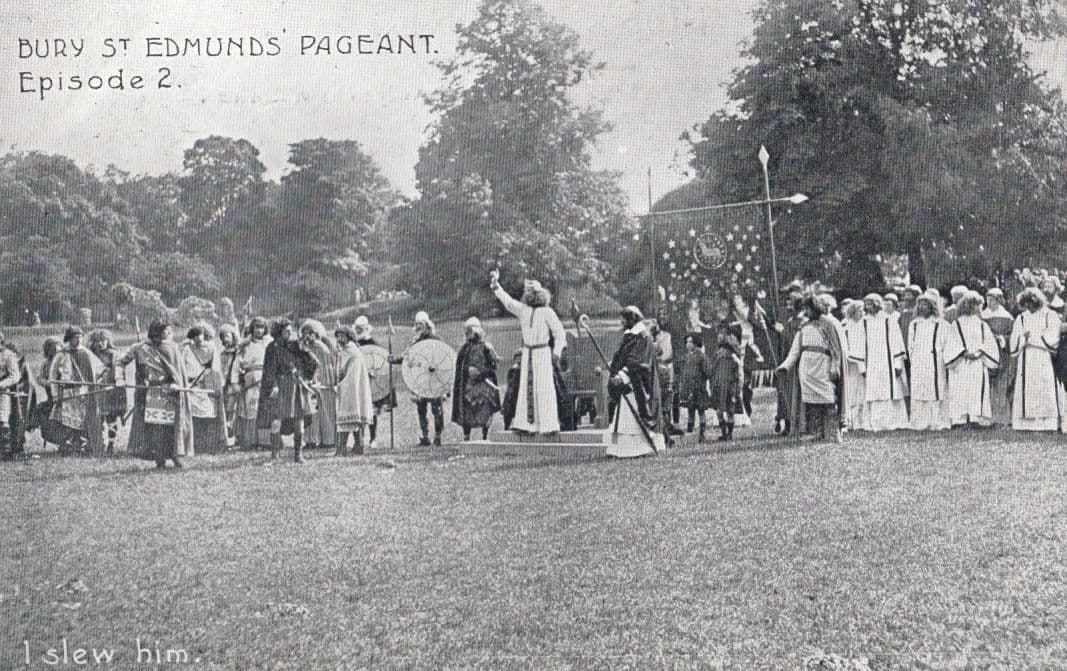 Confession To King I Slew Him Bury St Edmunds Pageant Suffolk Old Postcard