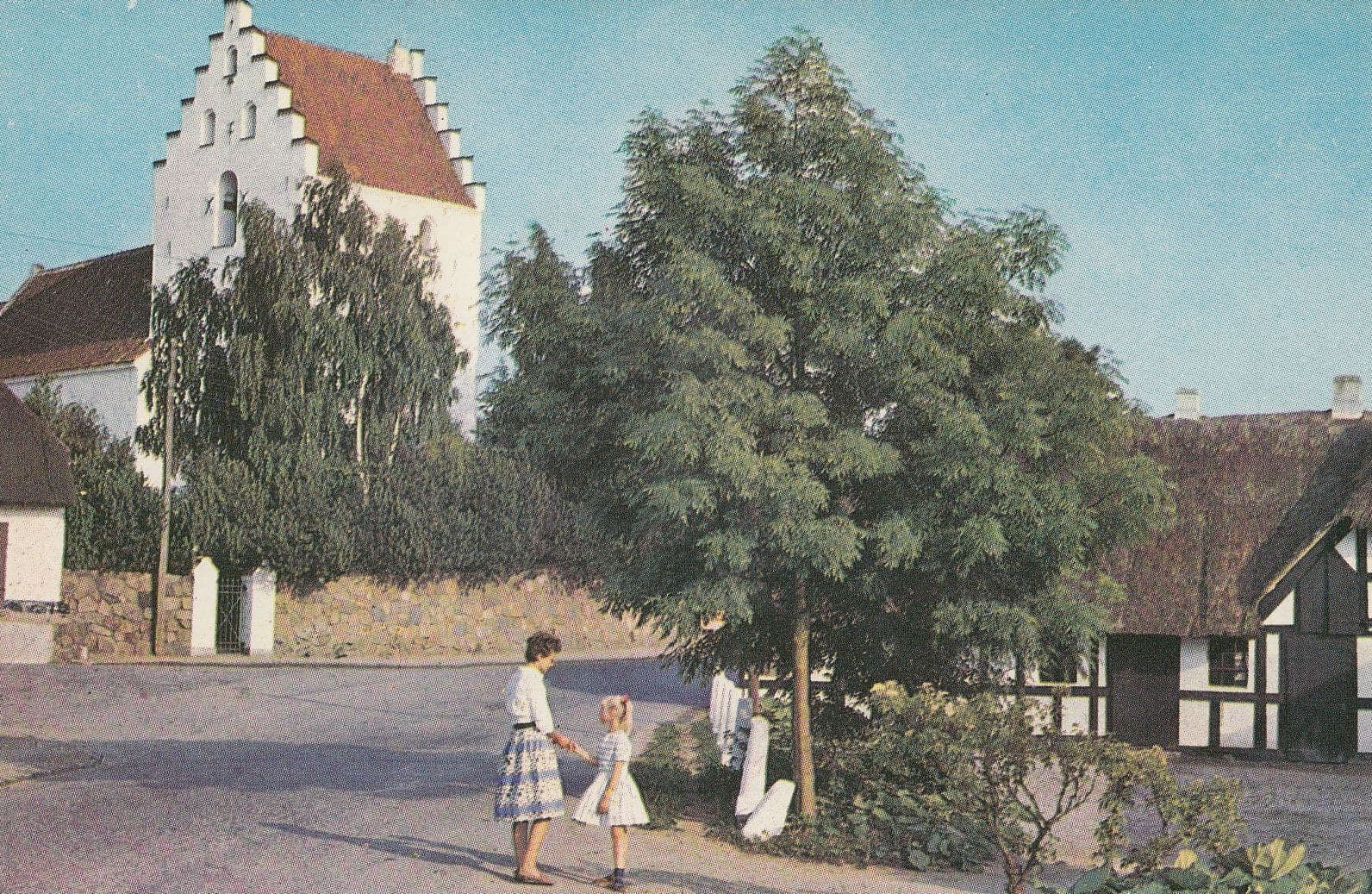 Copenhagen Child Says Goodbye To Mother 1966 Denmark Postcard