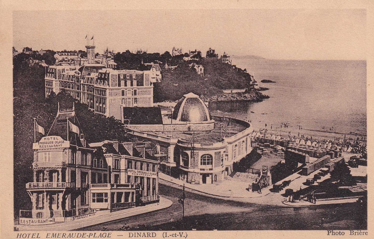 Cote d'Emeraude Dinard Le Grand Casino Et l'Hotel Royal French Postcard