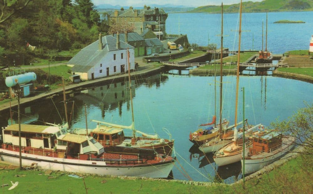 Crinan Argyll Harbour 1970s Mint Scottish Postcard