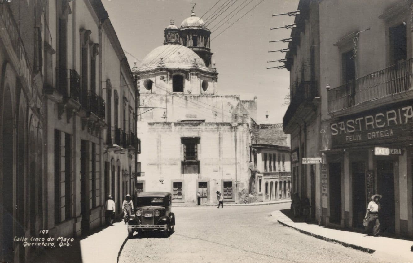Cyclist at Suit Clothes Shop Sasteria Calle Cinco De Mayo Mexico Postcard