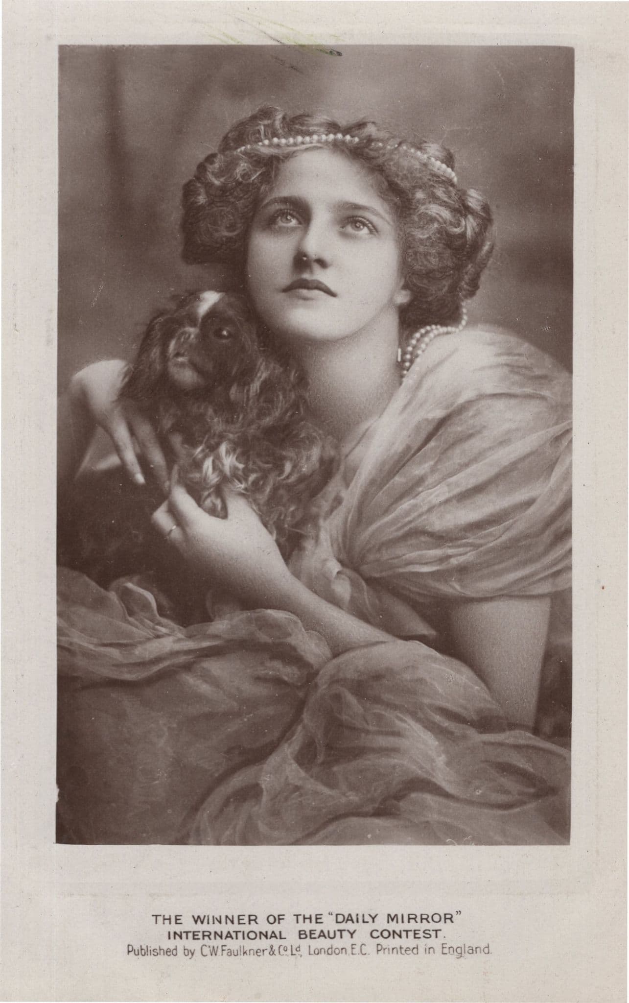 Daily Mirror International Beauty Queen Winner Rare RPC Old Postcard