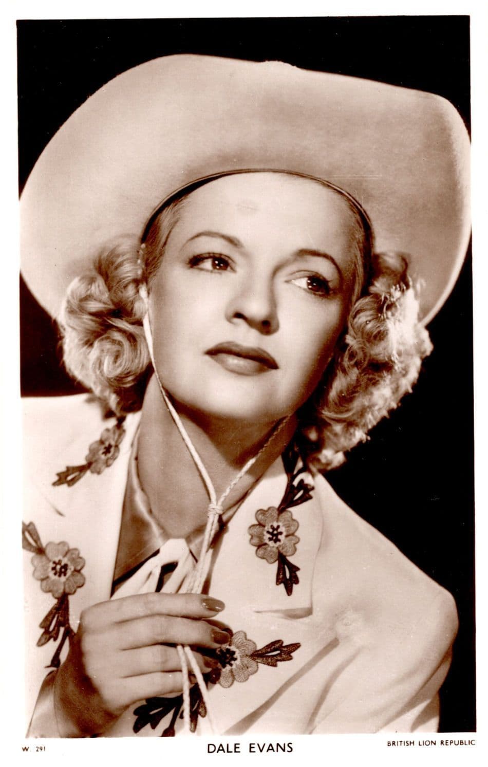 Dale Evans Female Cowboy Western Picturegoer Old Real Photo Postcard