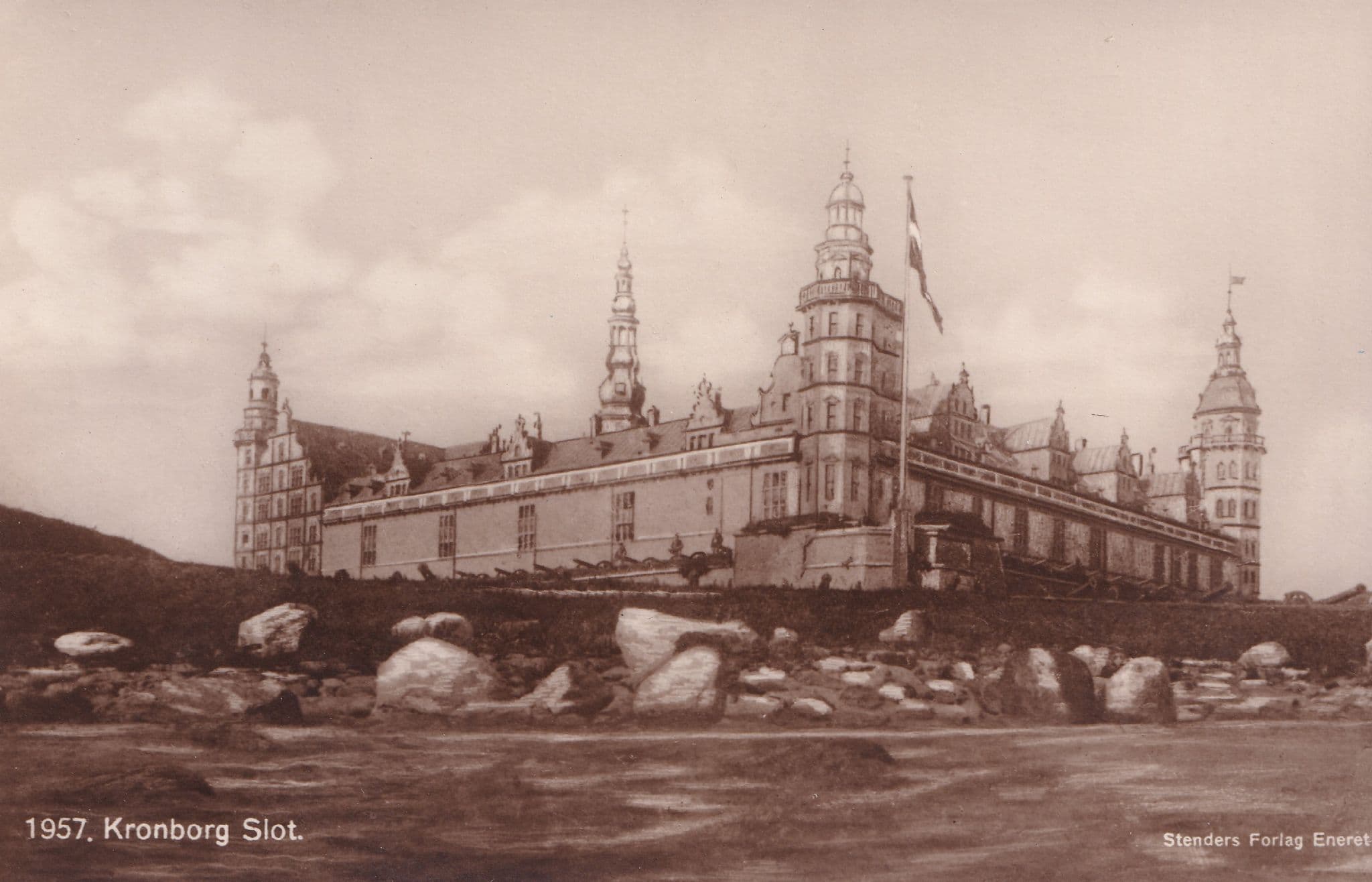 Denmark Kronborg Slotsgaard Denmark Old 2x Postcard