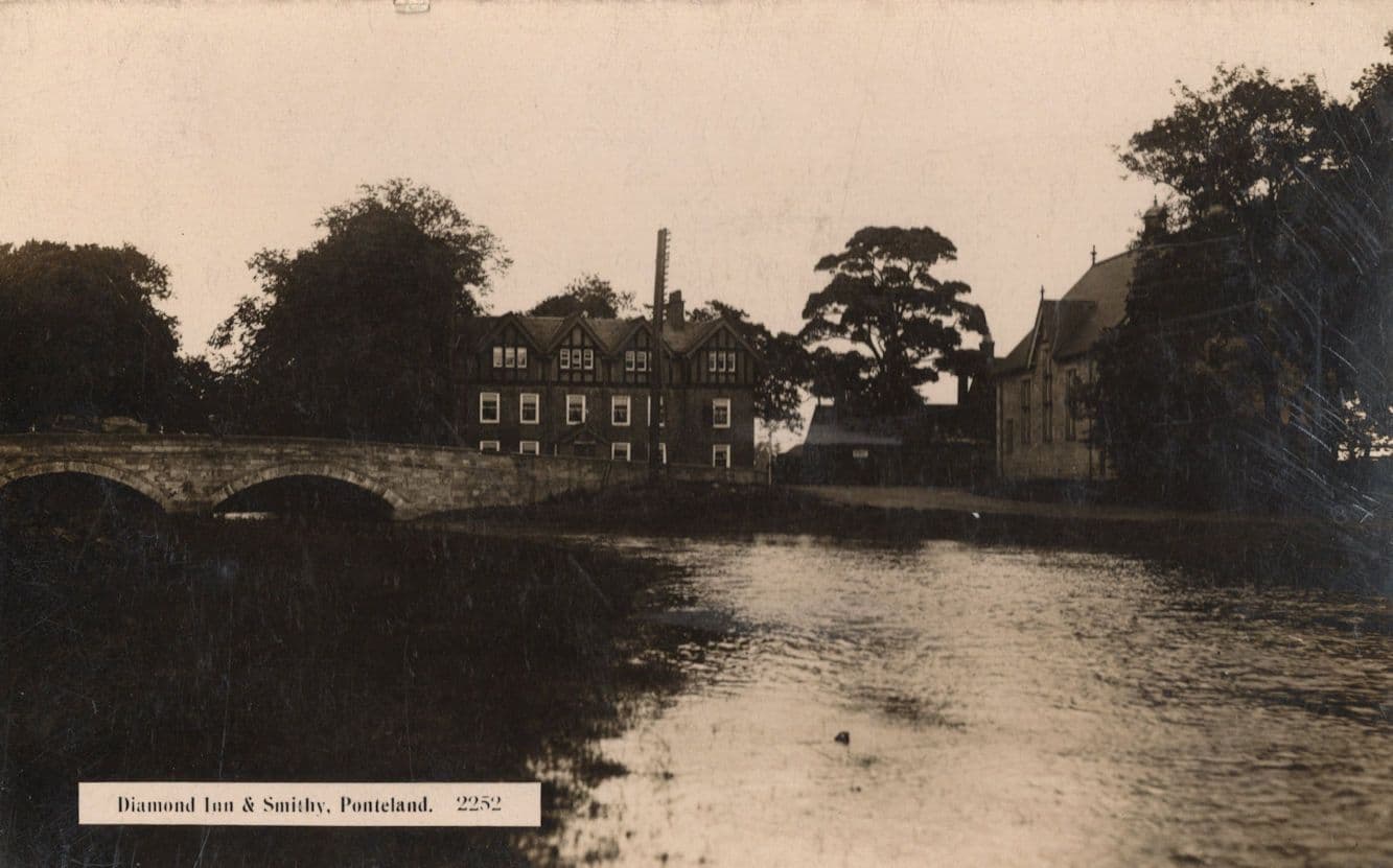 Diamond Inn Pub & Smithy Pontyland Northumberland Old RPC Postcard
