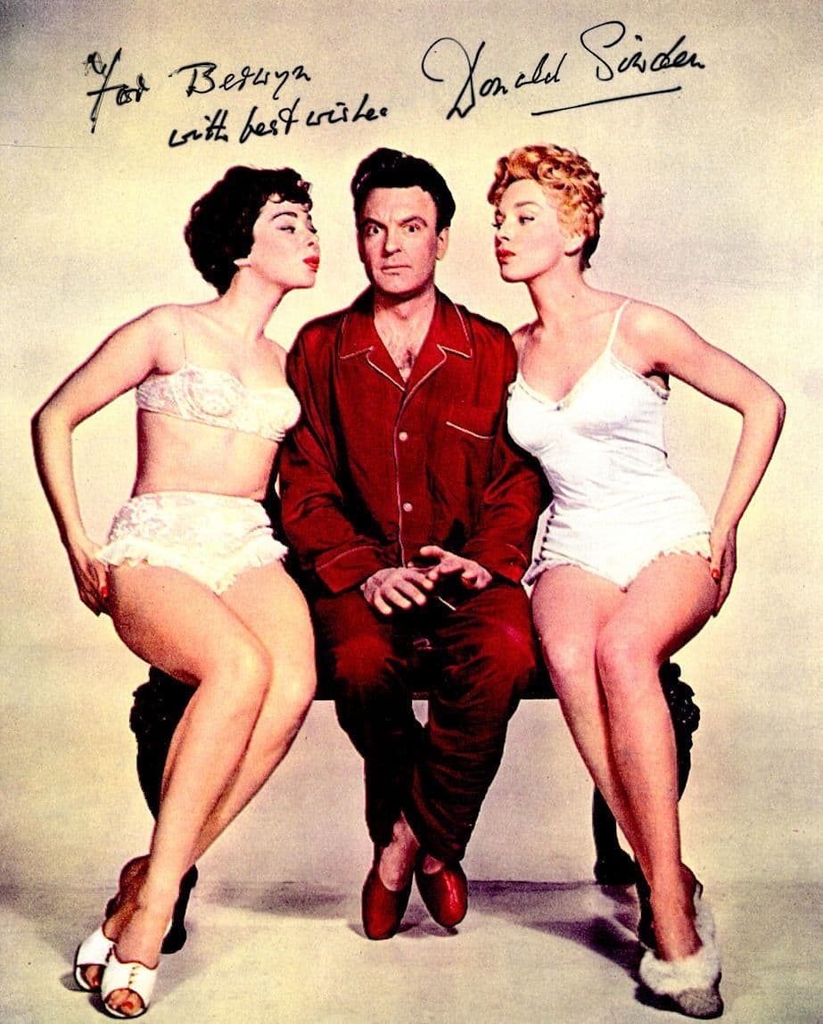 Donald Sinden in Girls In Arms 10x8 Hand Signed Photo