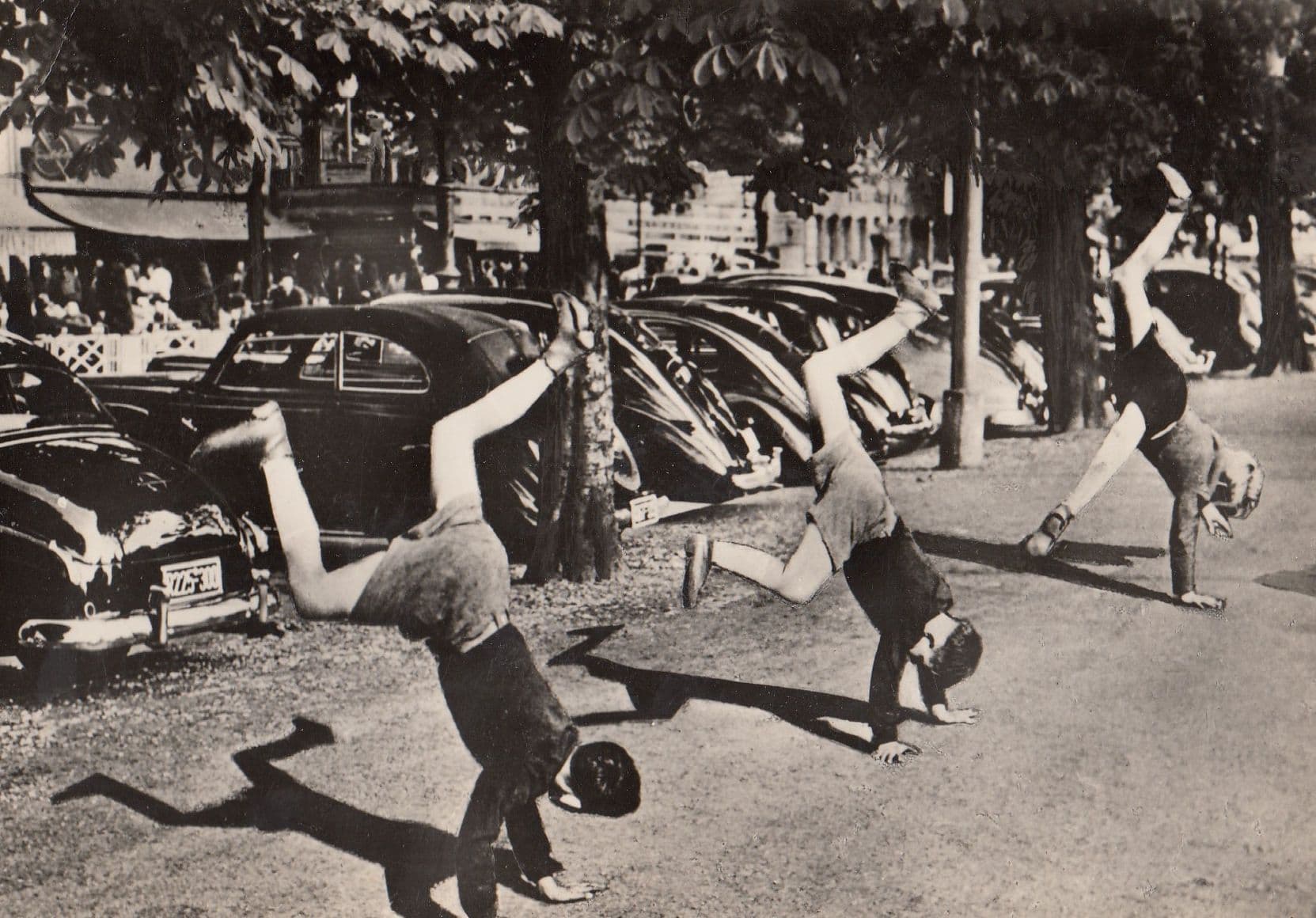 Dusseldorf Germany Acrobatic Children Headstands Photo Postcard