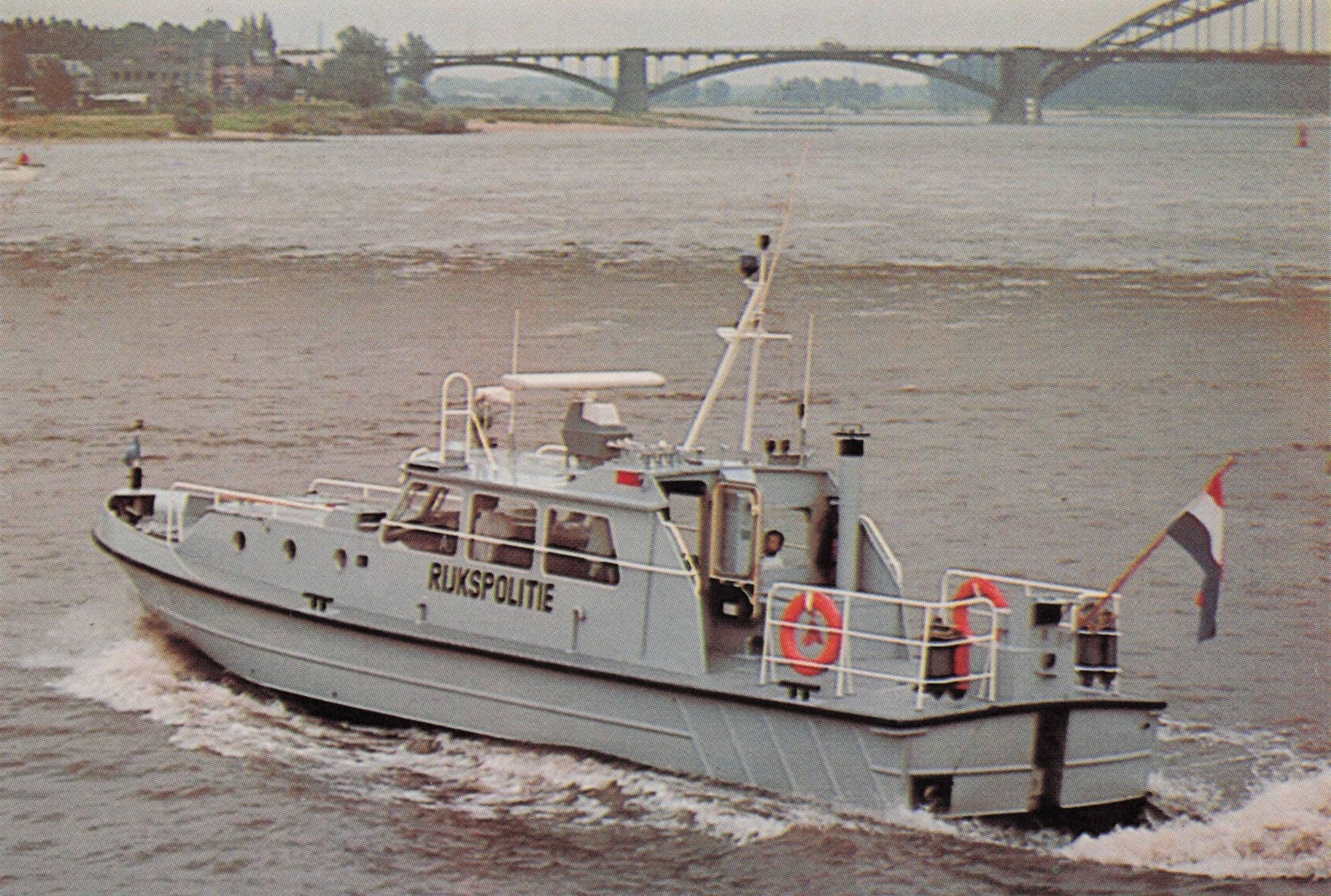 Dutch Holland Police Politie Mercedes Diesel Ship Rare Trade Photo Card