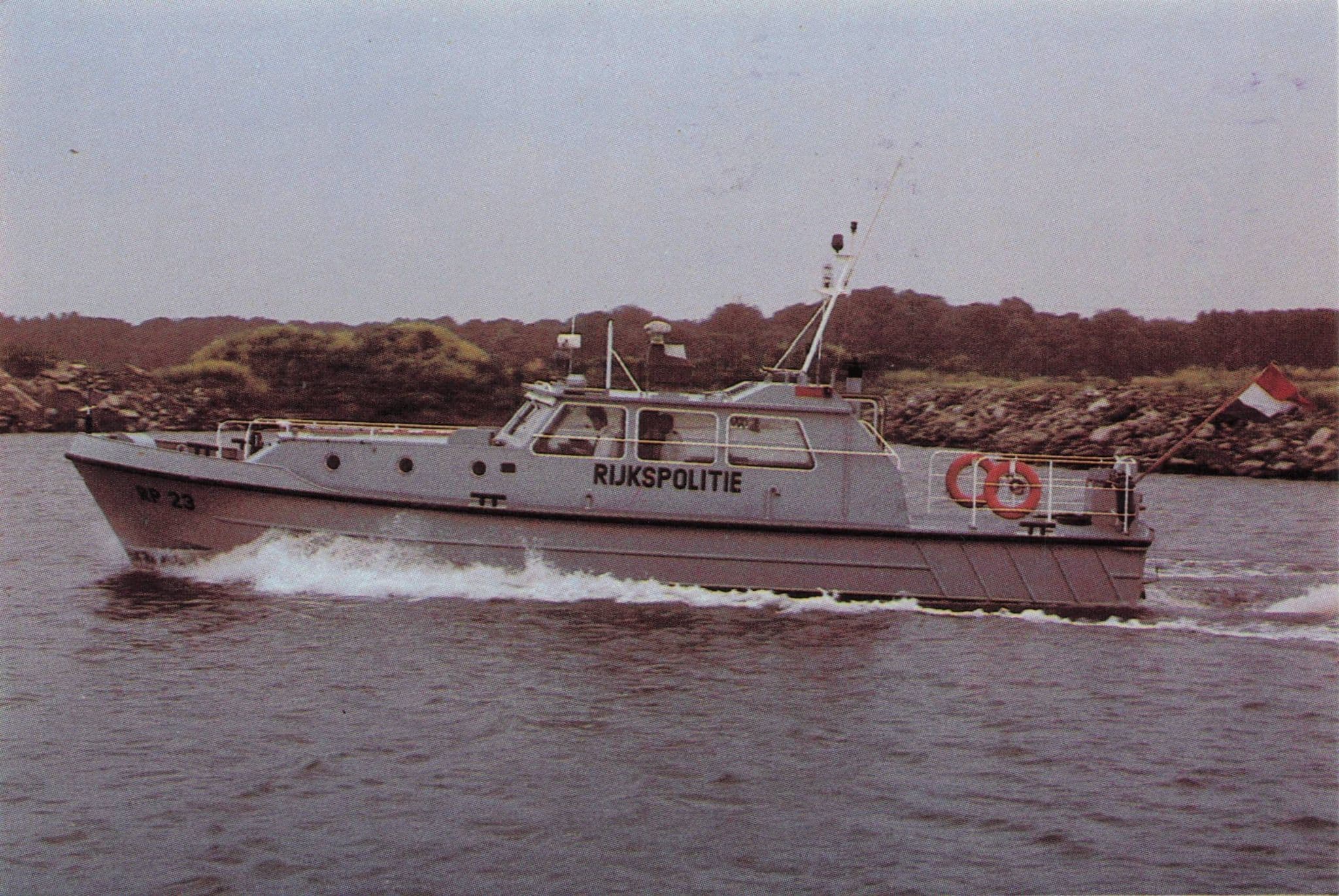 Dutch Holland Police Politie RP23 Mercedes Diesel Ship Trade Card