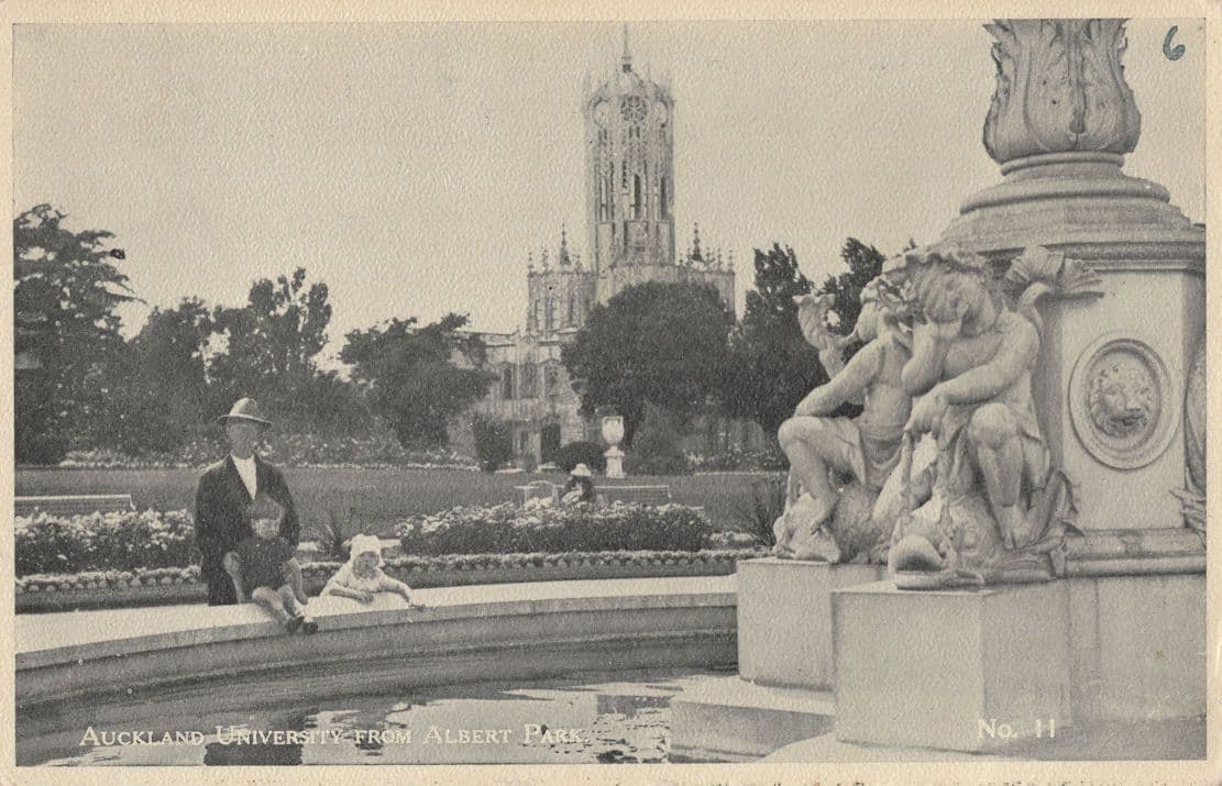 Elderly Man & Shocked Child Auckland University Pond NZ Postcard
