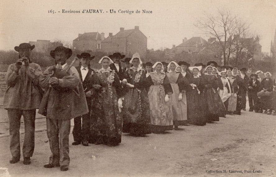 Environs D'Auray Un Cortege De Noce Old French Postcard