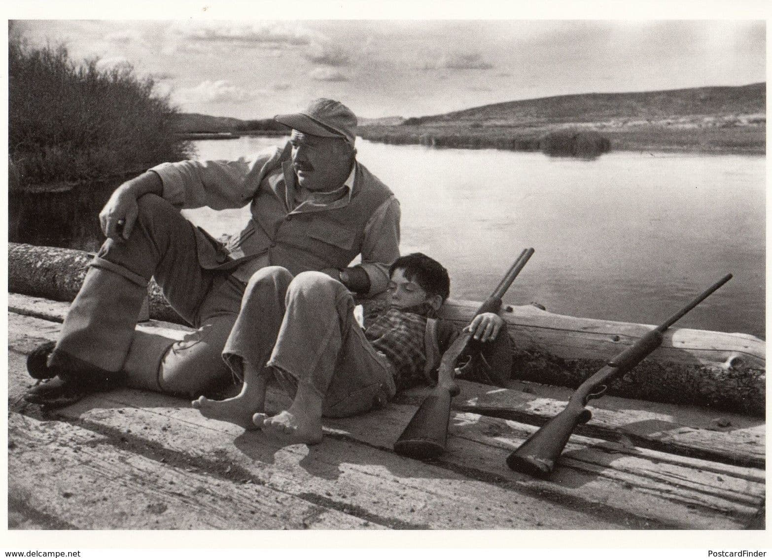 Ernest Hemingway Iceberg Author 1941 WW2 & Guns Photo Postcard