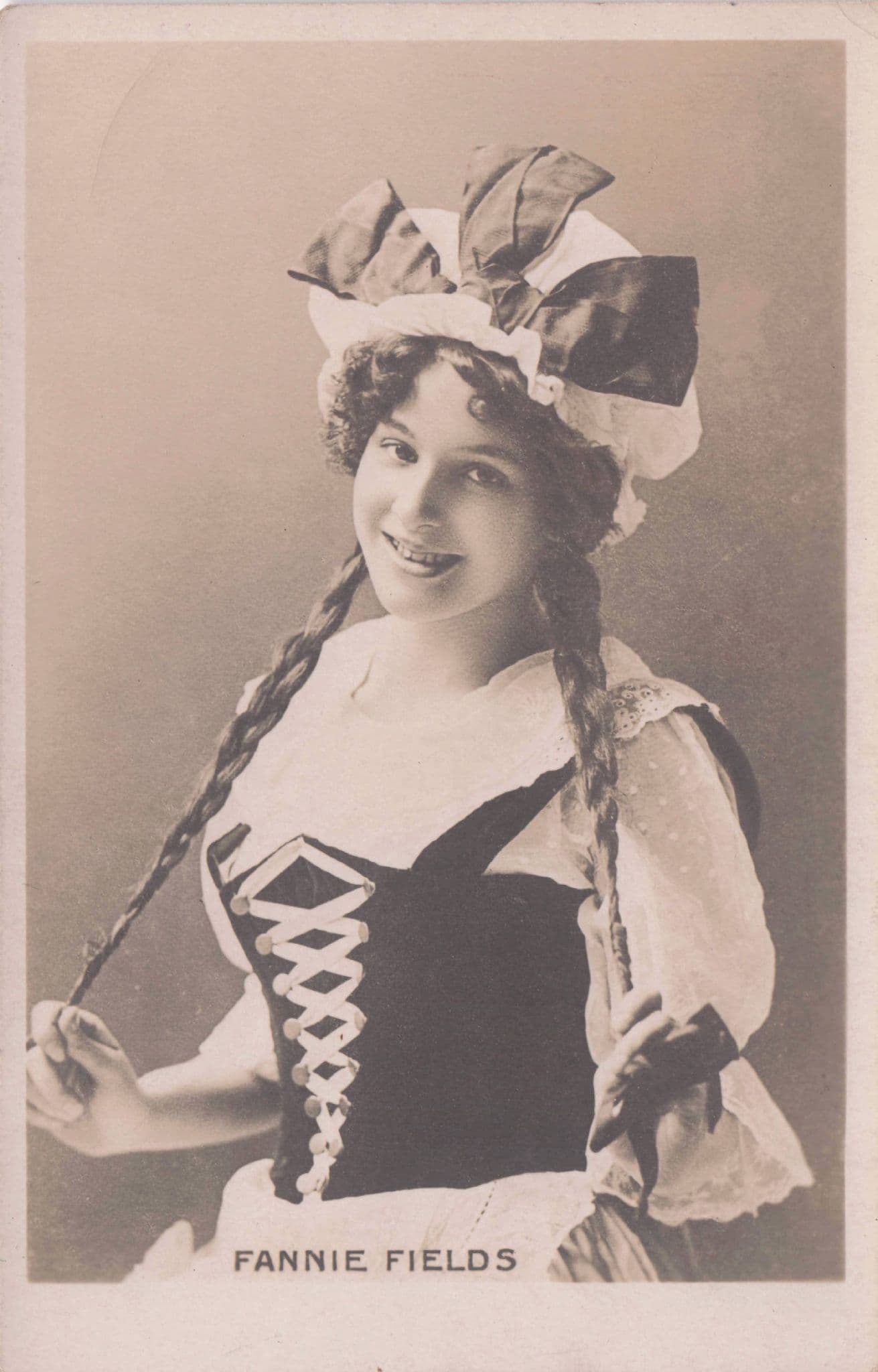 Fannie Fields Edwardian Actress Comedienne Old Theatre Postcard