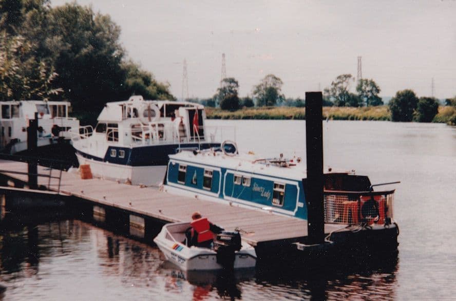 Farndon Boats Nottingham River Canal Rare Postcard