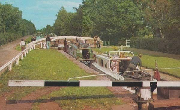 Fradley Junction Lock Canal Liverpool Merseyside 70s Boat  Trent Canal Postcard